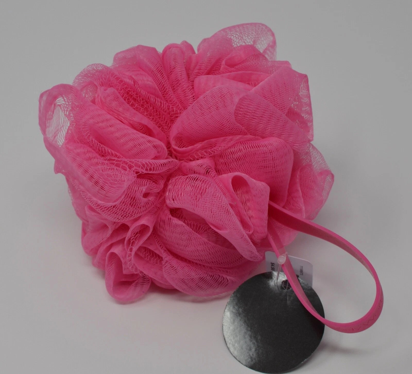BATH & BODY WORKS HOT PINK MESH SHOWER SPONGE LOOFAH POUF SOFT SILICONE STRAP