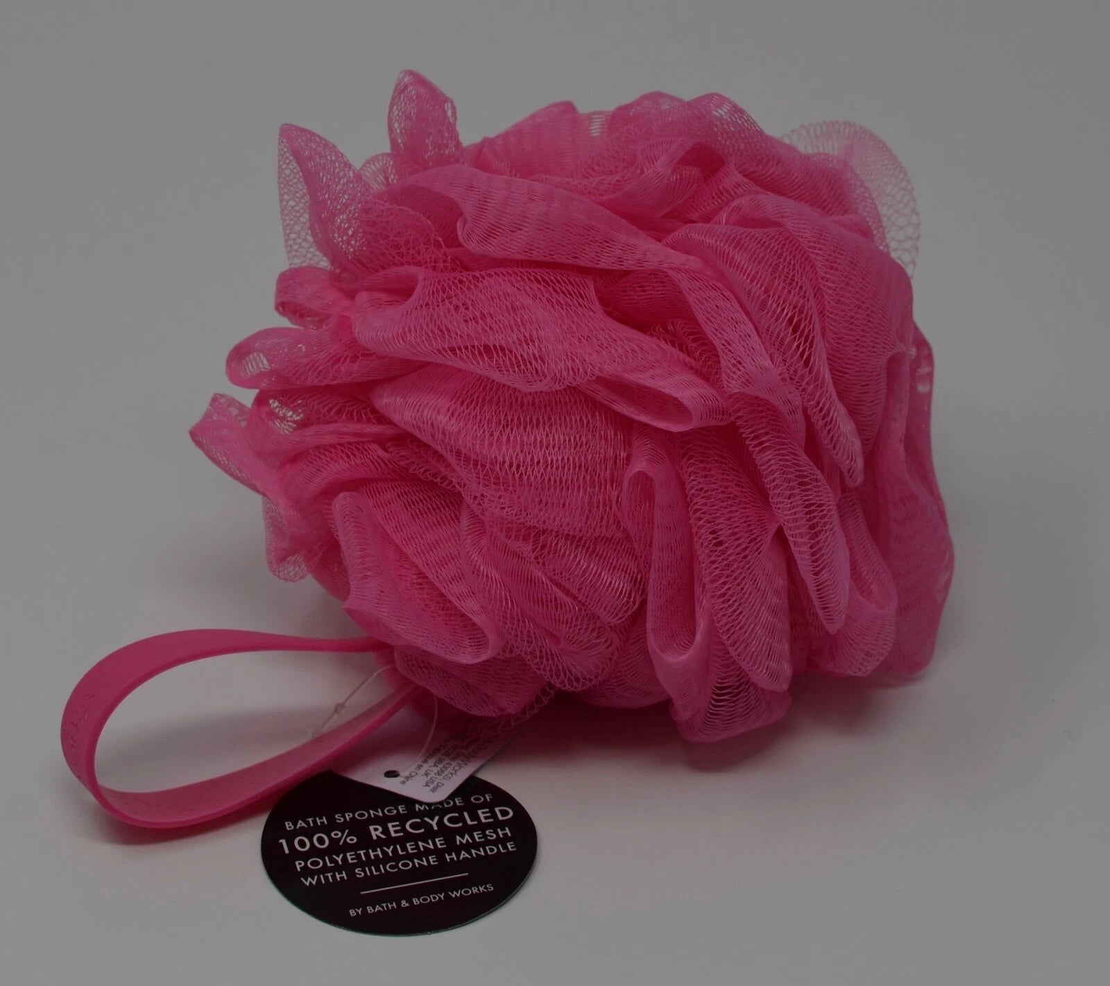 BATH & BODY WORKS HOT PINK MESH SHOWER SPONGE LOOFAH POUF SOFT SILICONE STRAP